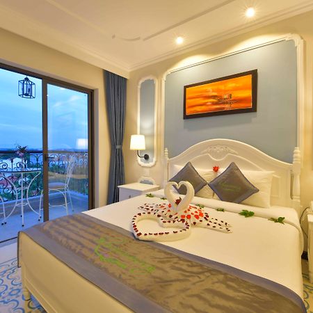 Hoi An Rosemary Boutique Hotel & Spa - A Peaceful Retreat מראה חיצוני תמונה